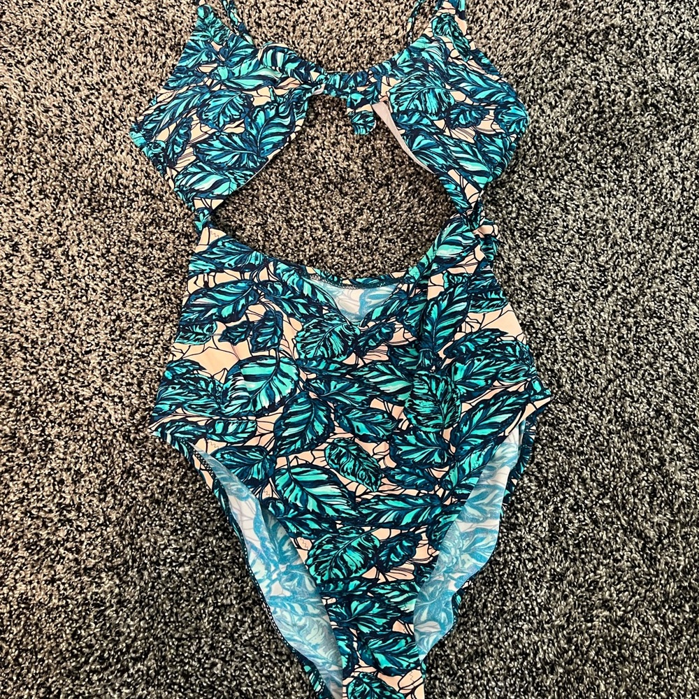 Cupshe Blue and Pink Palm Print Monokini